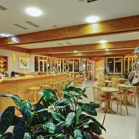 1erienpark Hambachtal * Oberhambach
